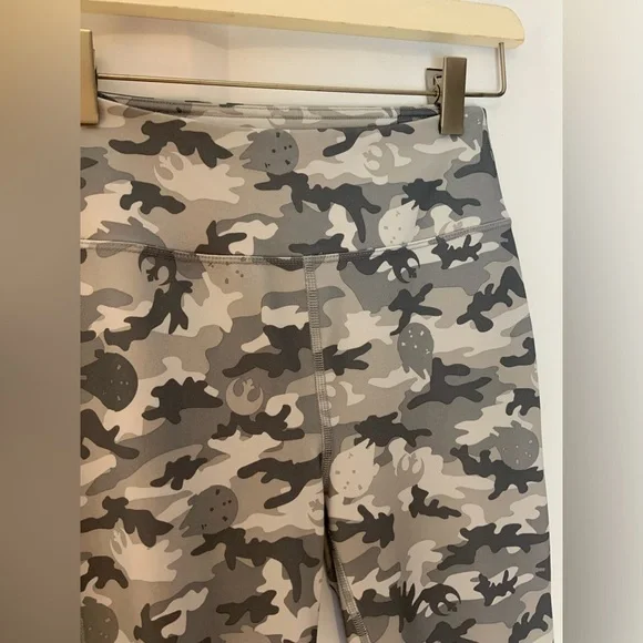 Star Wars leggings camouflage size small - Picture 5 of 10
